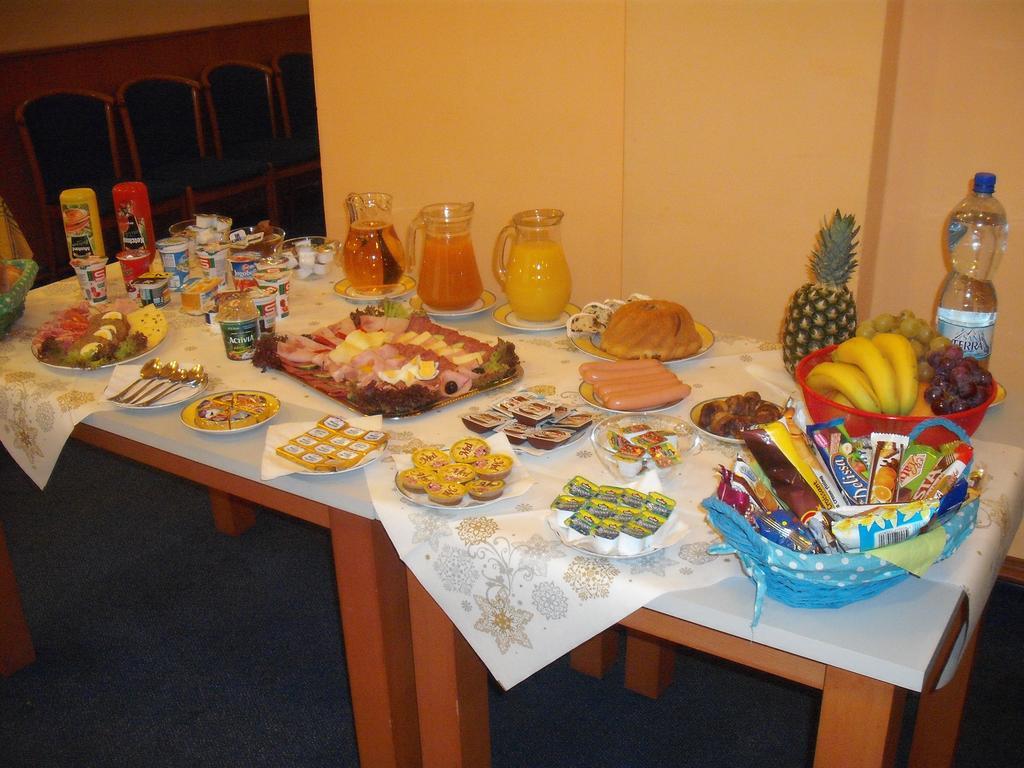 Hotel Forman Mlada Boleslav Bagian luar foto