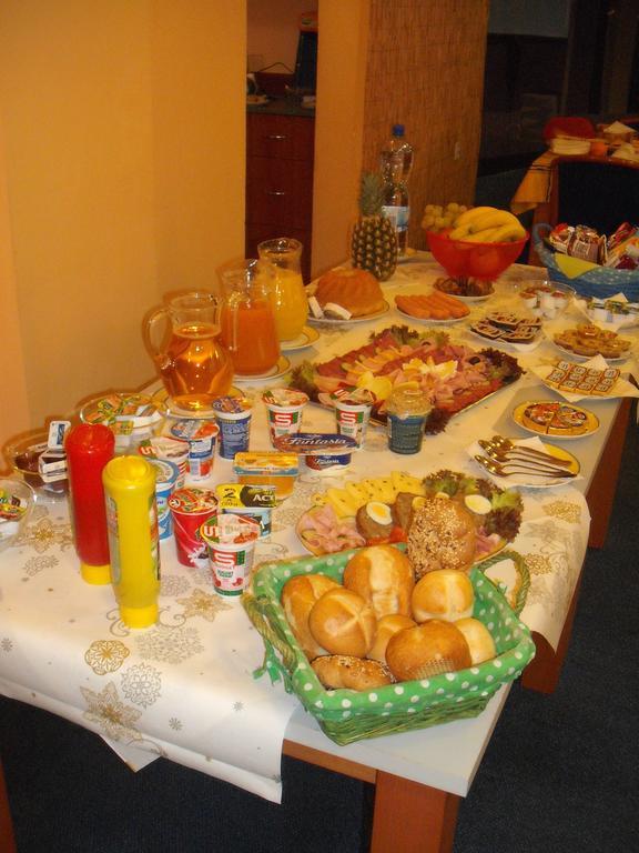 Hotel Forman Mlada Boleslav Bagian luar foto